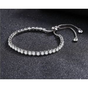 Swavorkski crystals tennis bracelet